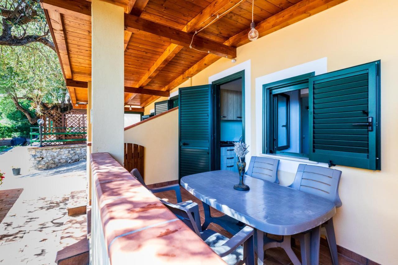 מרינה די קמרוטה Villaggio Residence Pietra Grigia מראה חיצוני תמונה